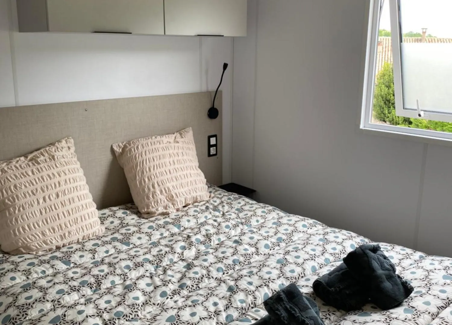 Le Bouchon De Liege Villa Beaujeu  Holiday home